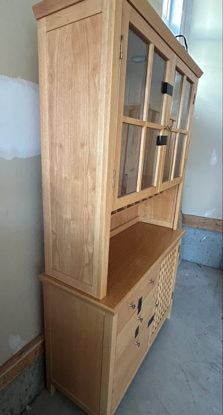 Wooden Hutch with Glass Doors image indicator(2)