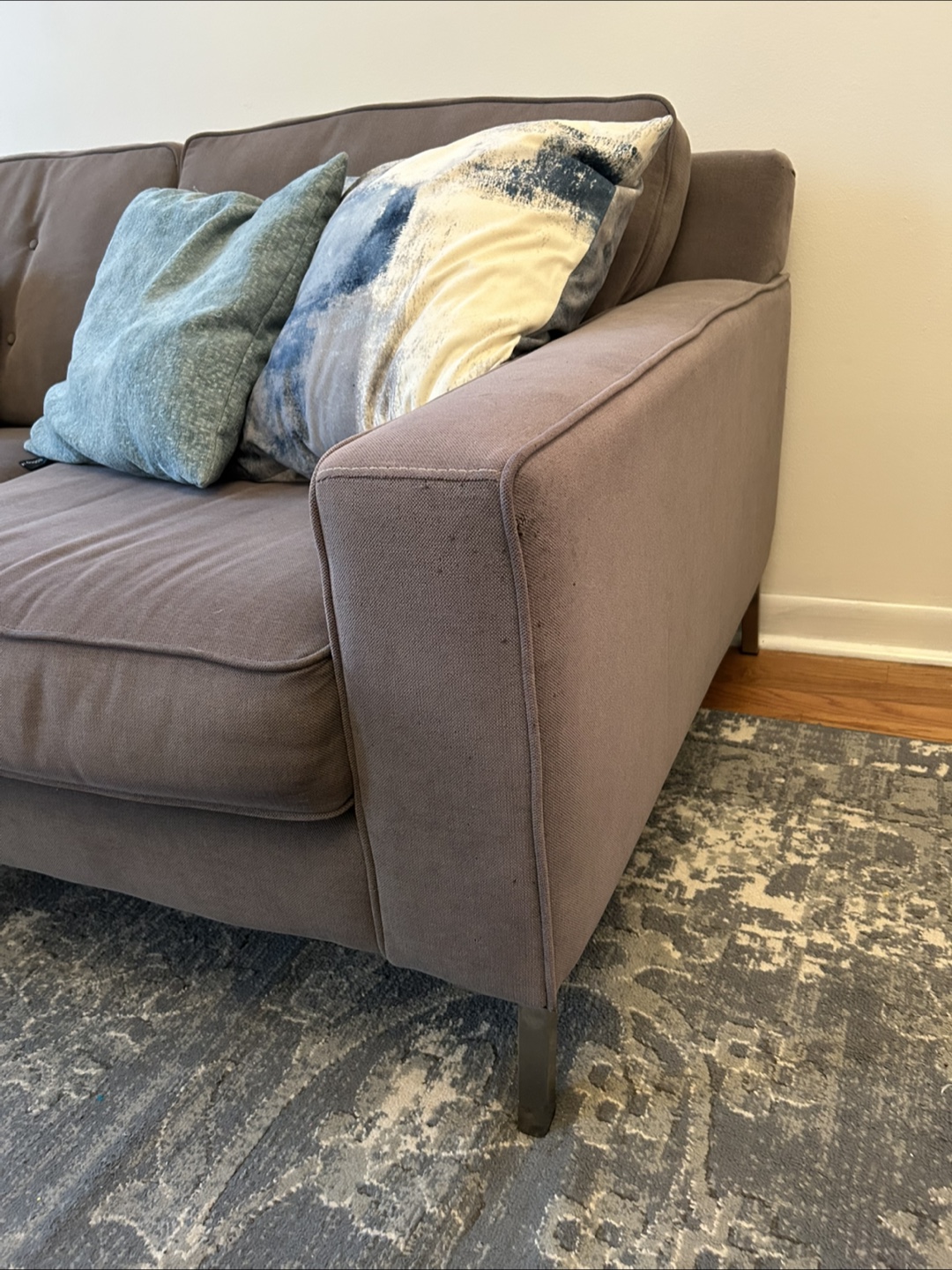 Comfy gray 3-seater sectional couch - photo 4