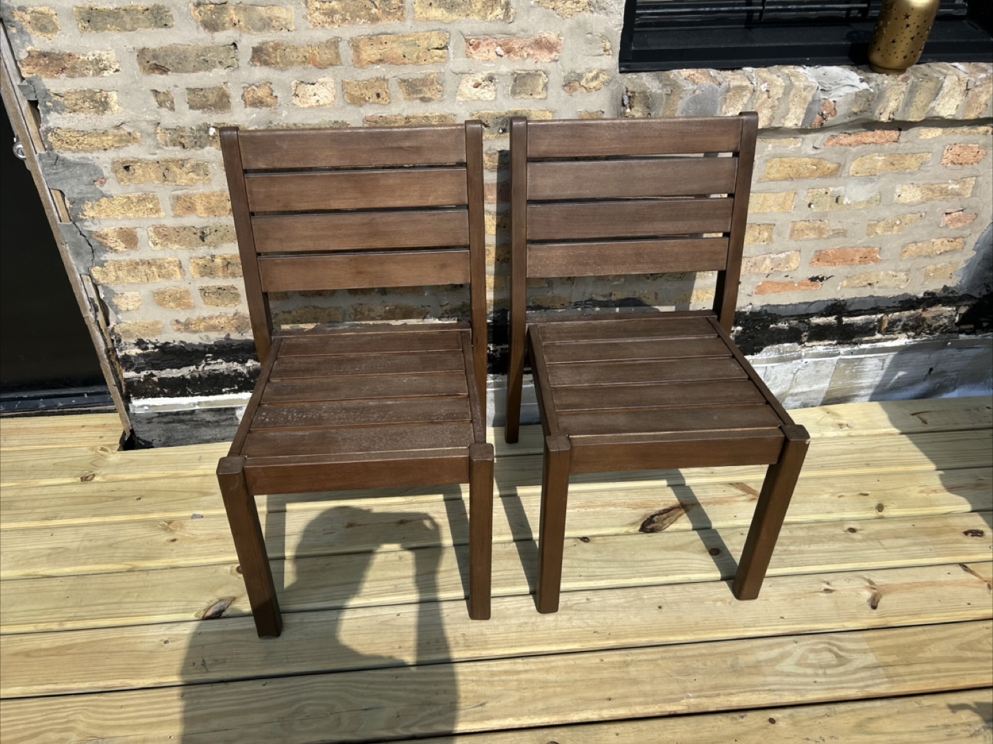 Wooden outdoor table (plus chairs) - photo 3