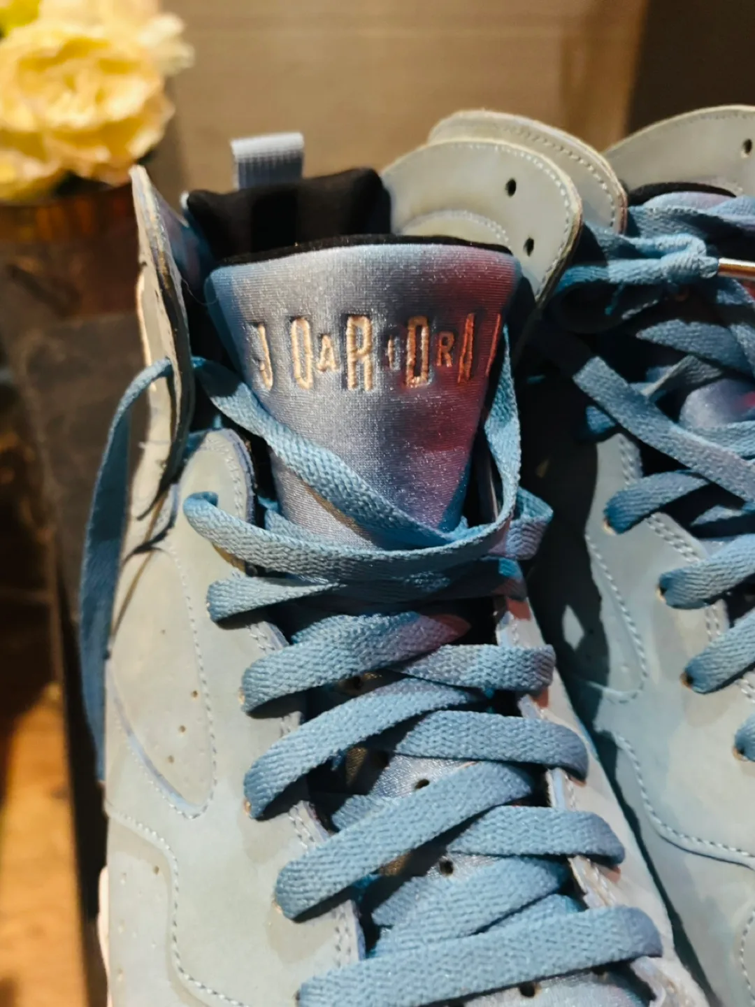 Air Jordan 7 Retro University Blue image indicator(3)