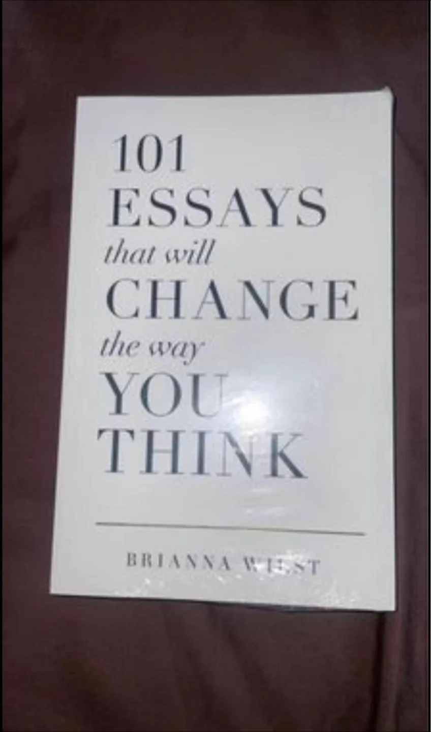 101 Essays That Will Change the Way You Think by Brianna Wiest thumbnail