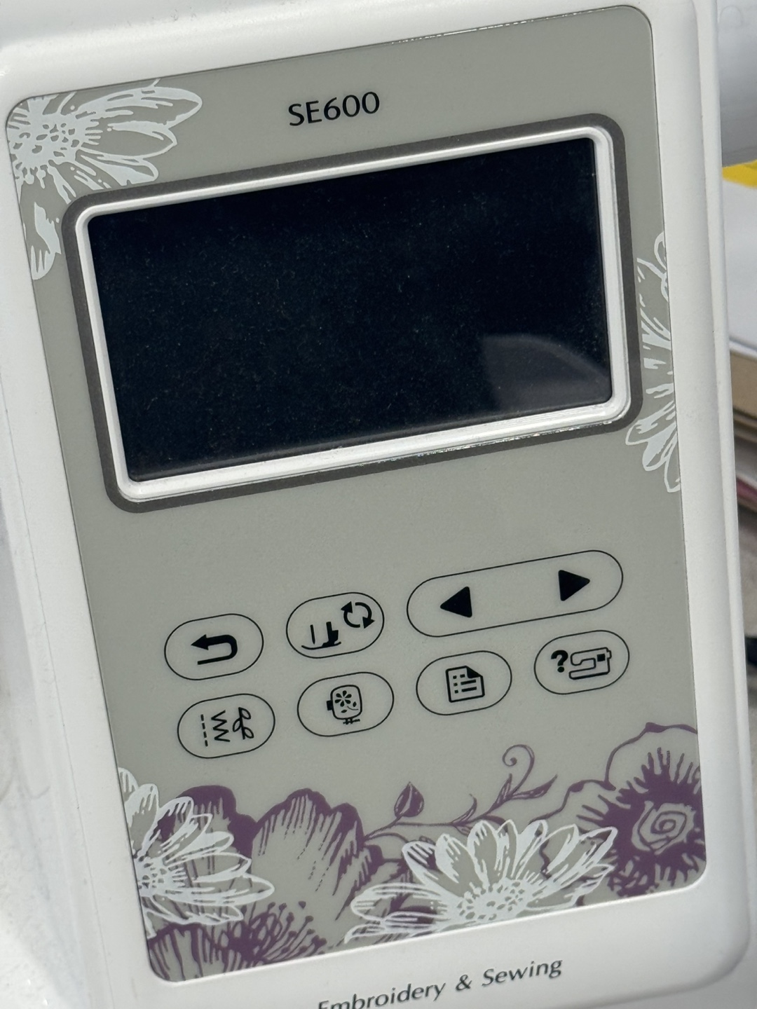 Brother SE600 Sewing and Embroidery Machine - photo 2