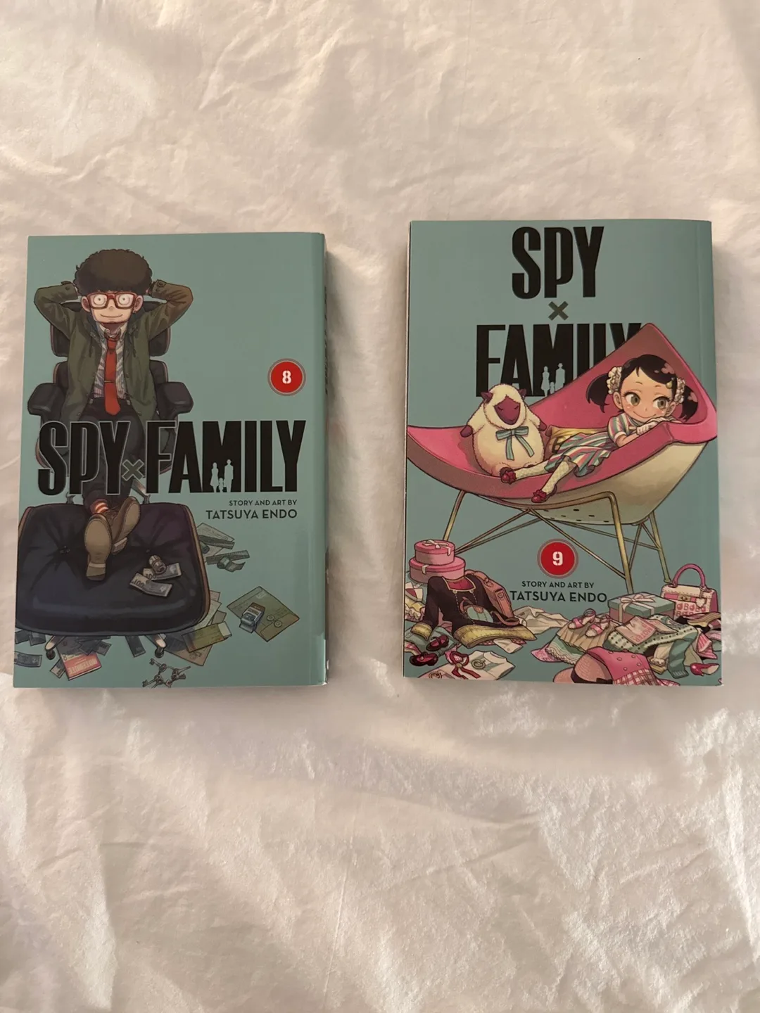 Spy x Family Manga Volumes 8 & 9 thumbnail