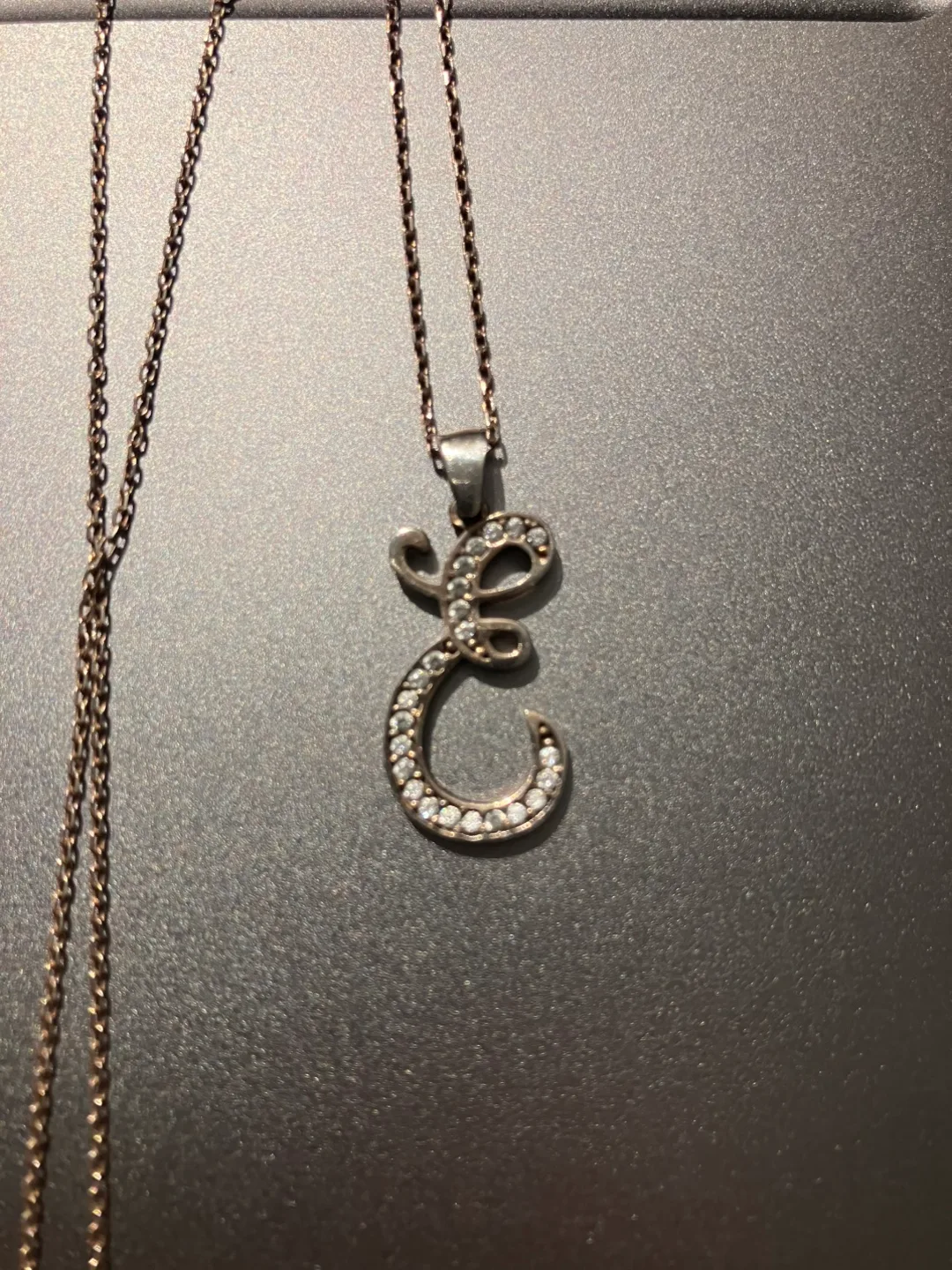 Letter E Initial Pendant Necklace thumbnail