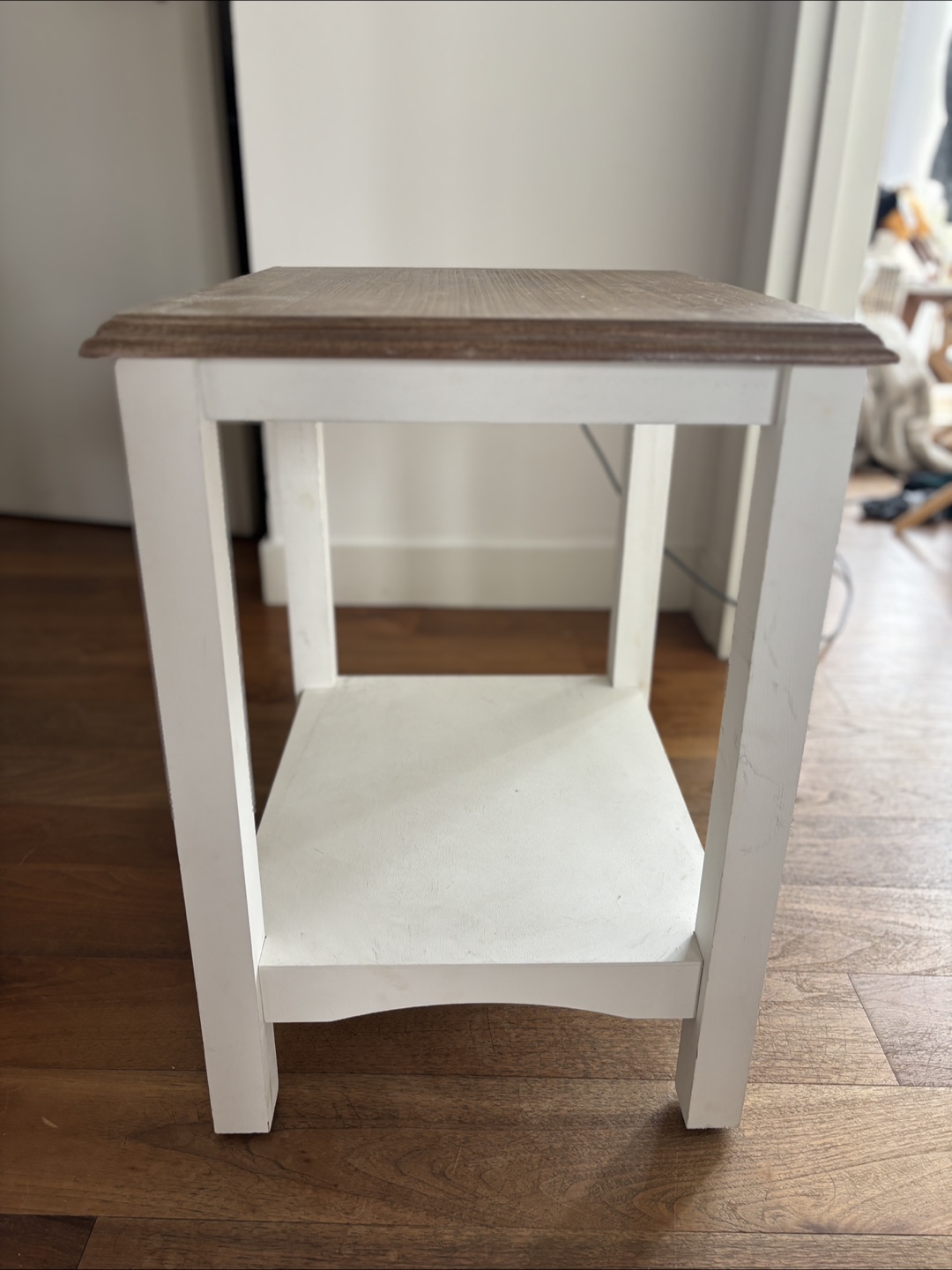 White & Wood Side Table - photo 3