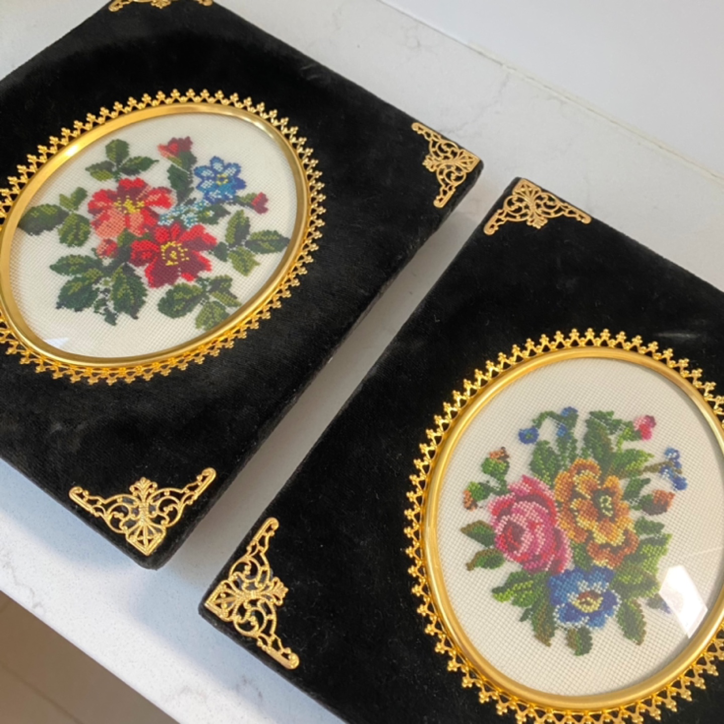 Set of 2 Vintage Framed Needlepoint Art - photo 3