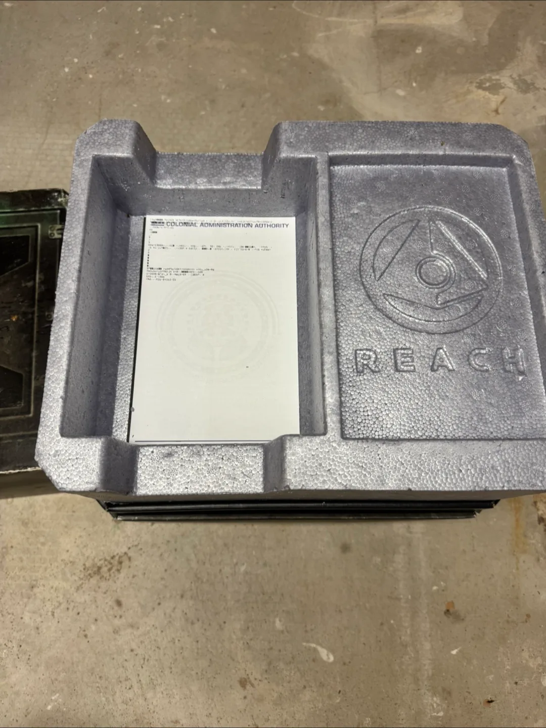 Halo: Reach Legendary Edition – Complete Collector’s Set 🎮✨ image indicator(2)