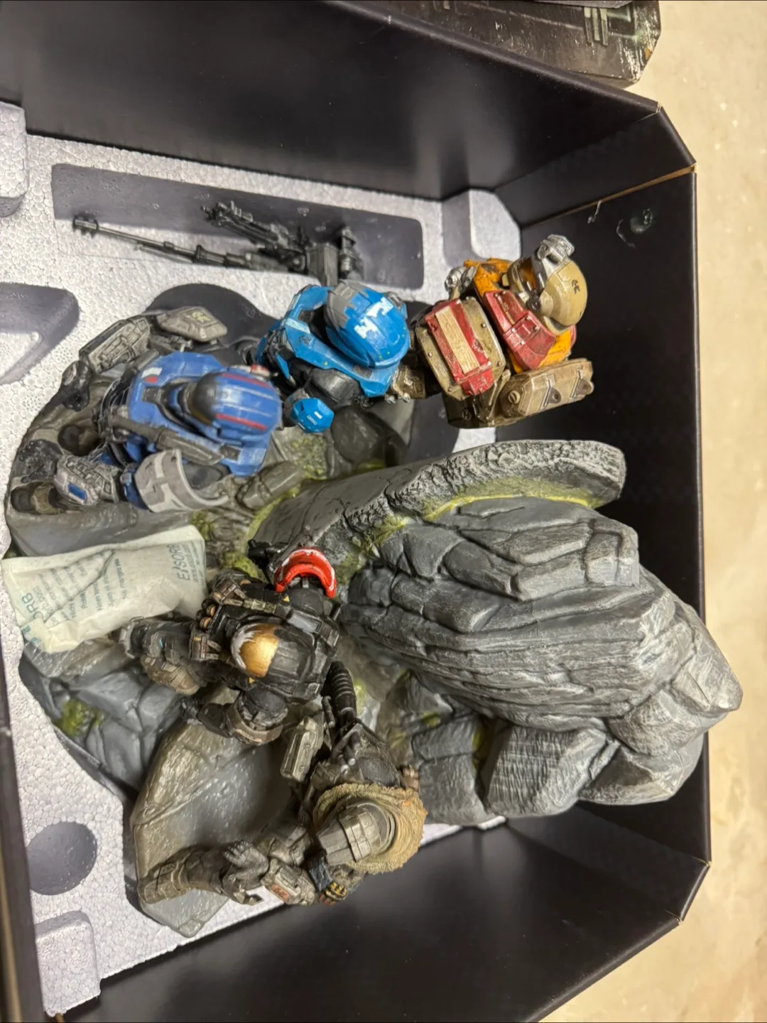 Halo: Reach Legendary Edition – Complete Collector’s Set 🎮✨ image indicator(3)