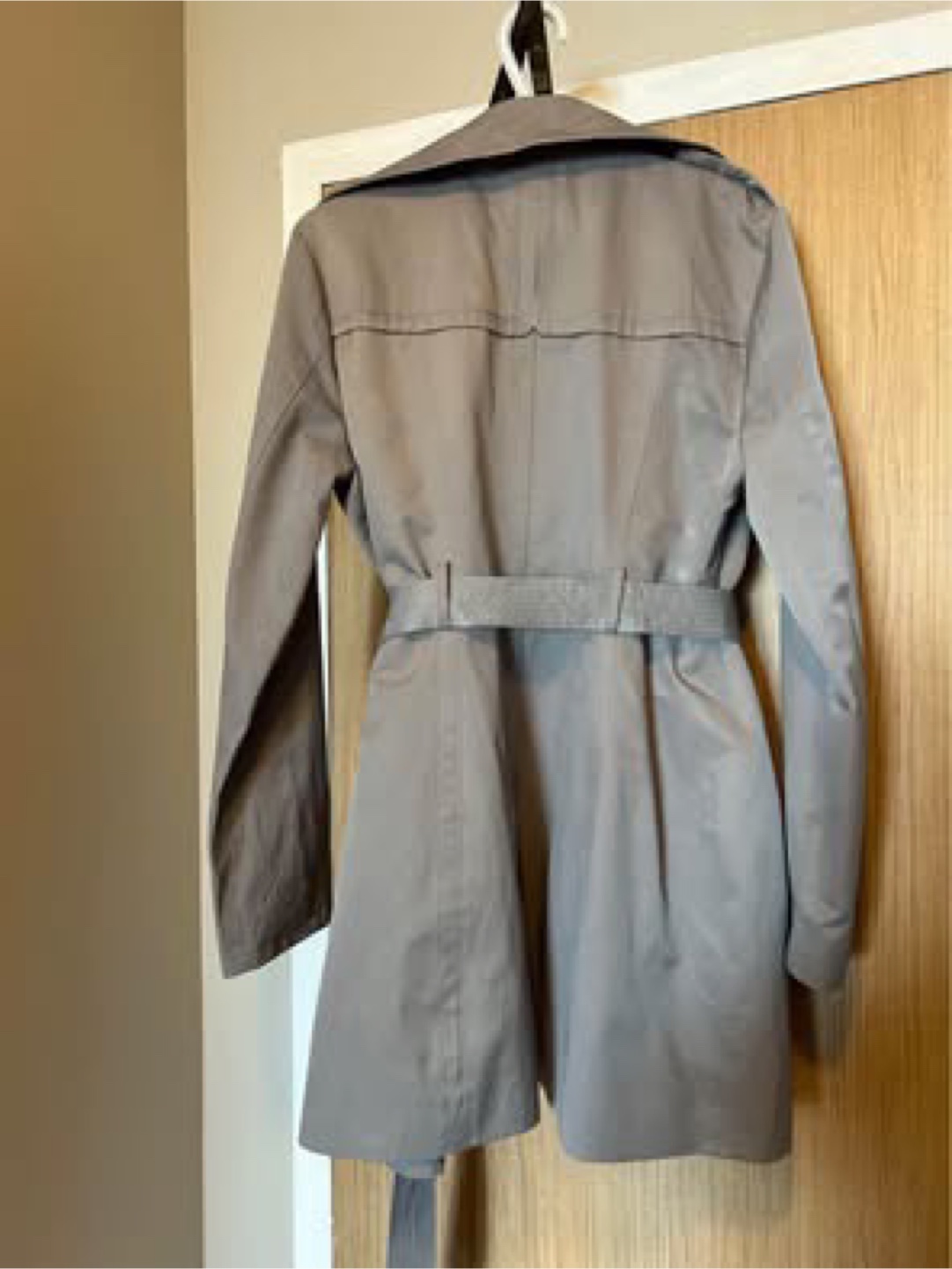 Guess Trench Coat - Size Small - photo 4