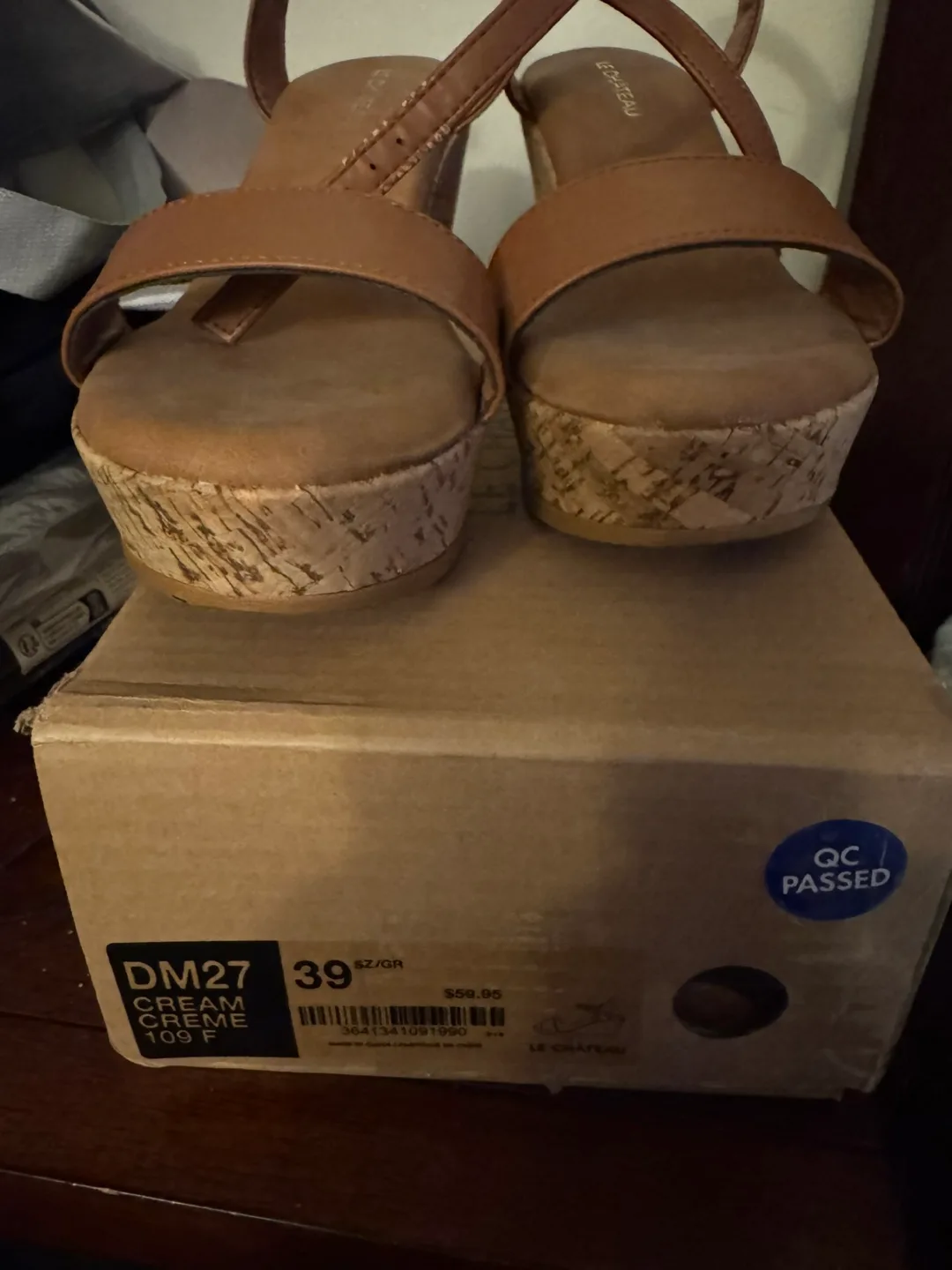 Le Chateau Cream Wedge Sandals - Size 9 thumbnail