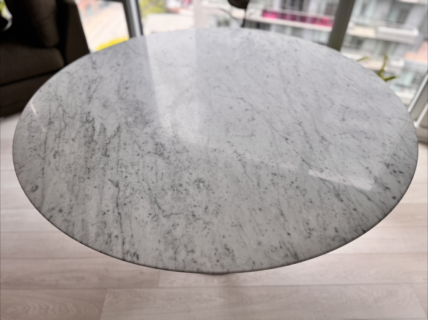 Round Marble Top Tulip Dining Table - photo 4