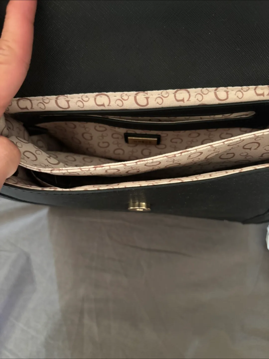 Guess Los Angeles Black Satchel Handbag image indicator(3)