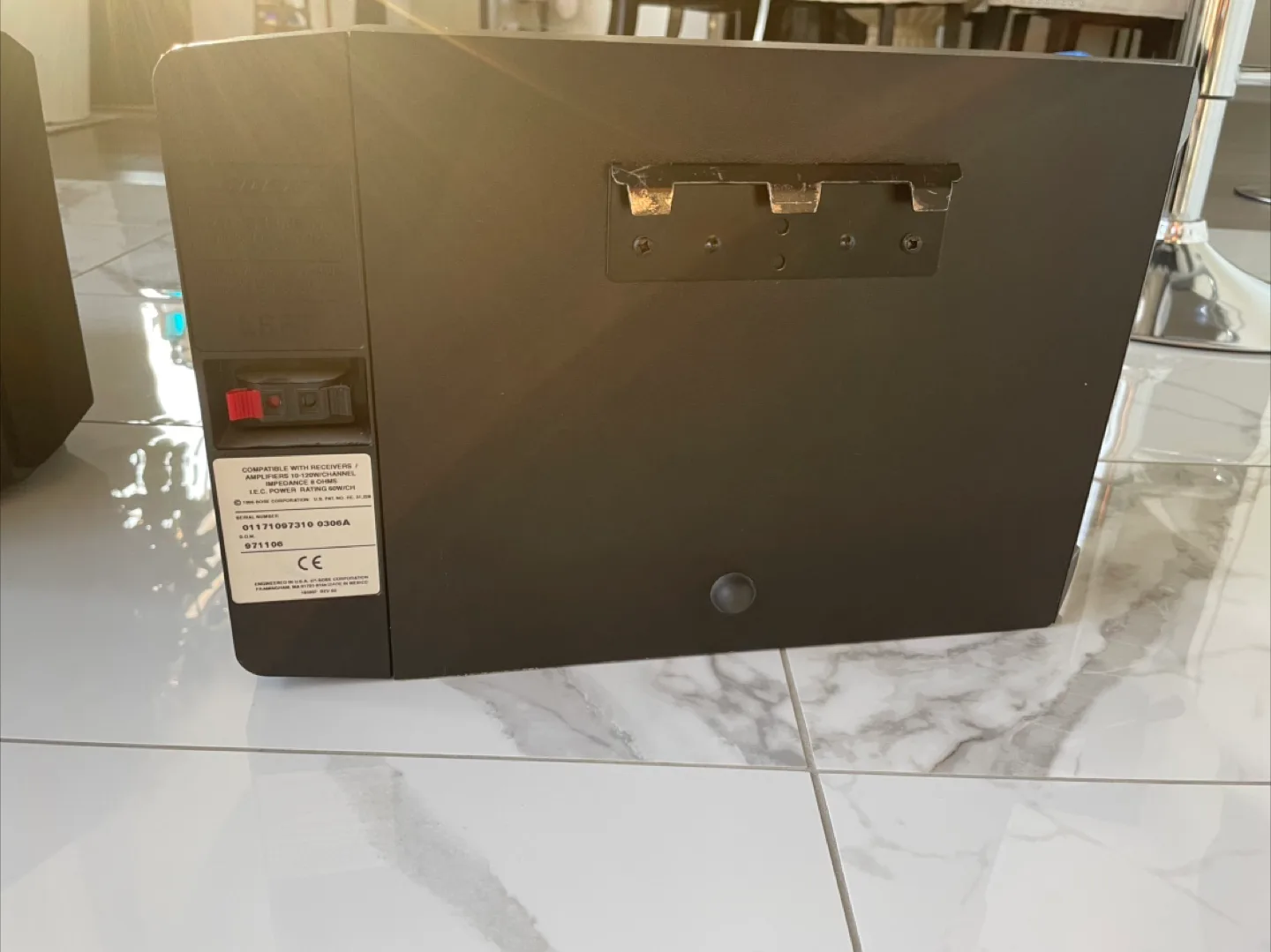 Bose 201 Series IV Direct/Reflecting Speakers - Pair image indicator(3)