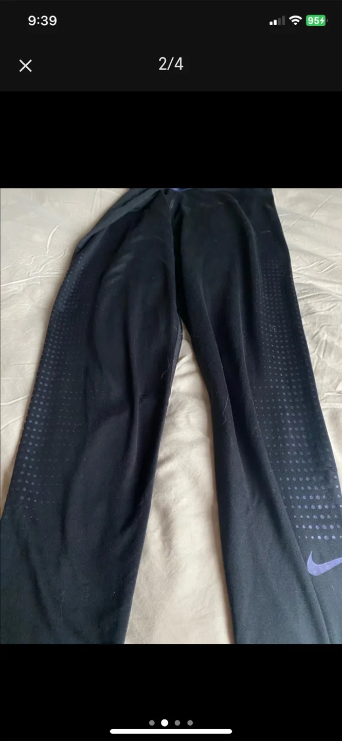 Nike Pro Black Leggings image indicator(2)