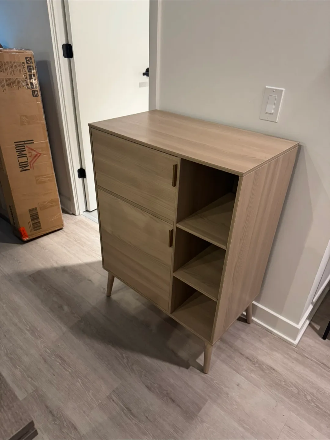 High-Quality Storage / Accent Cabinet – Like New! image indicator(2)