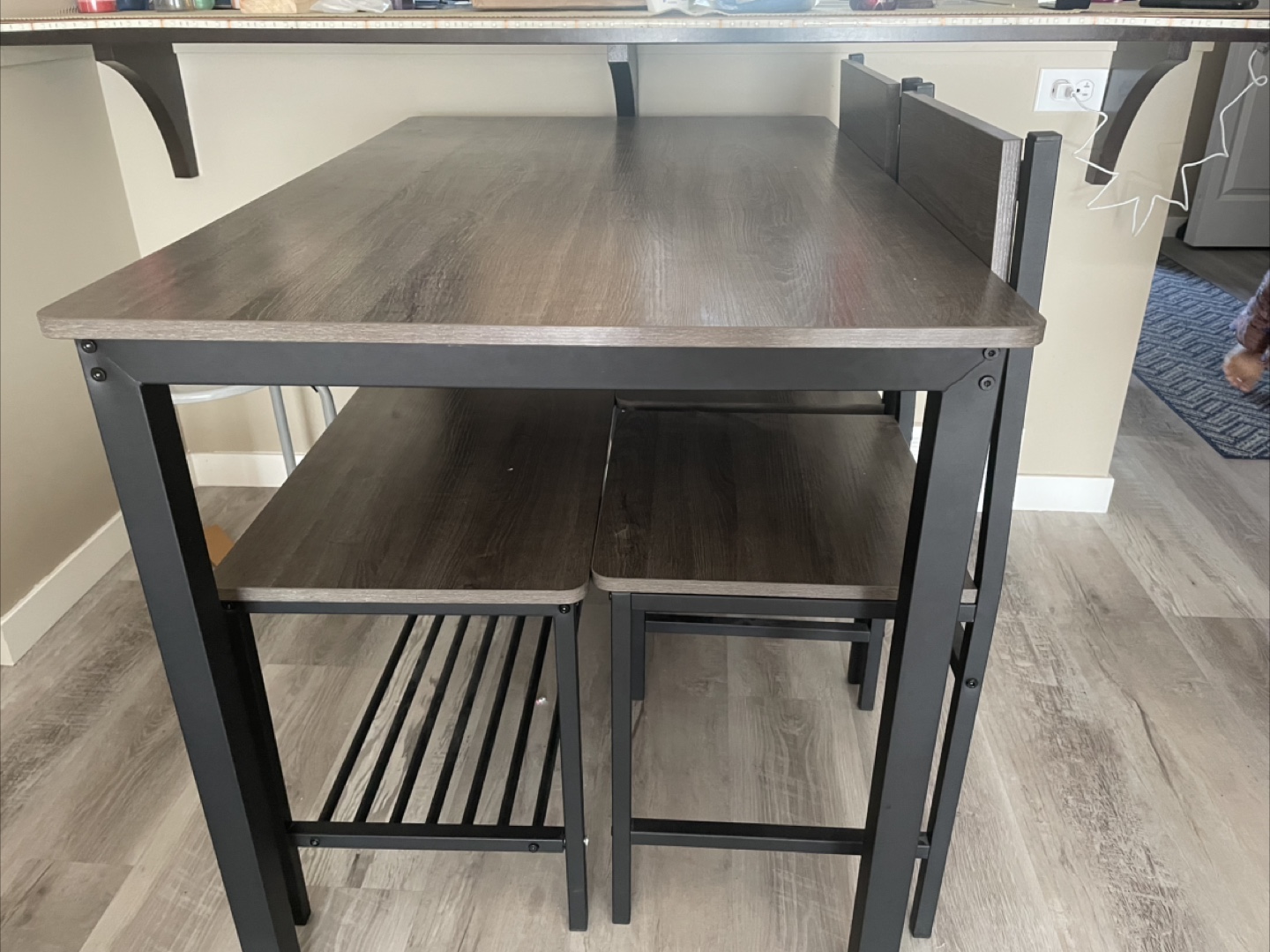 DINING TABLE SET FOR SALE!