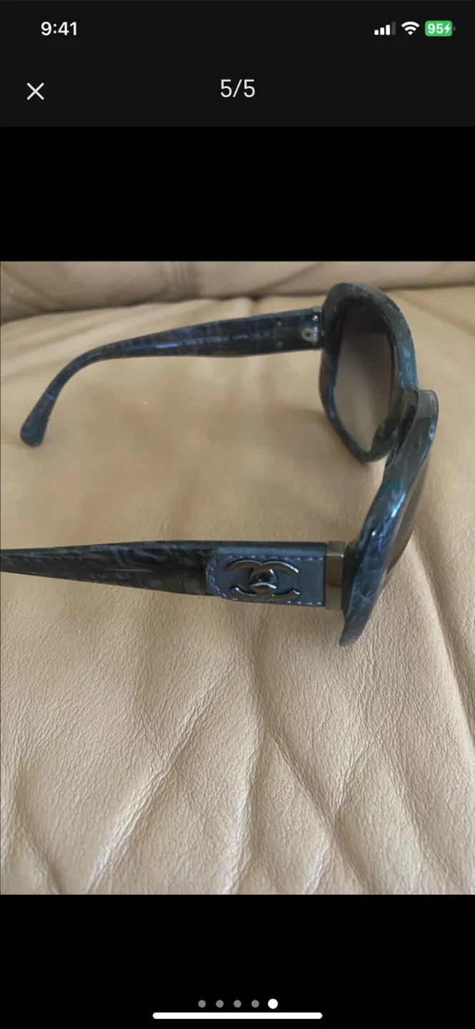 Chanel Sunglasses with Case image indicator(5)