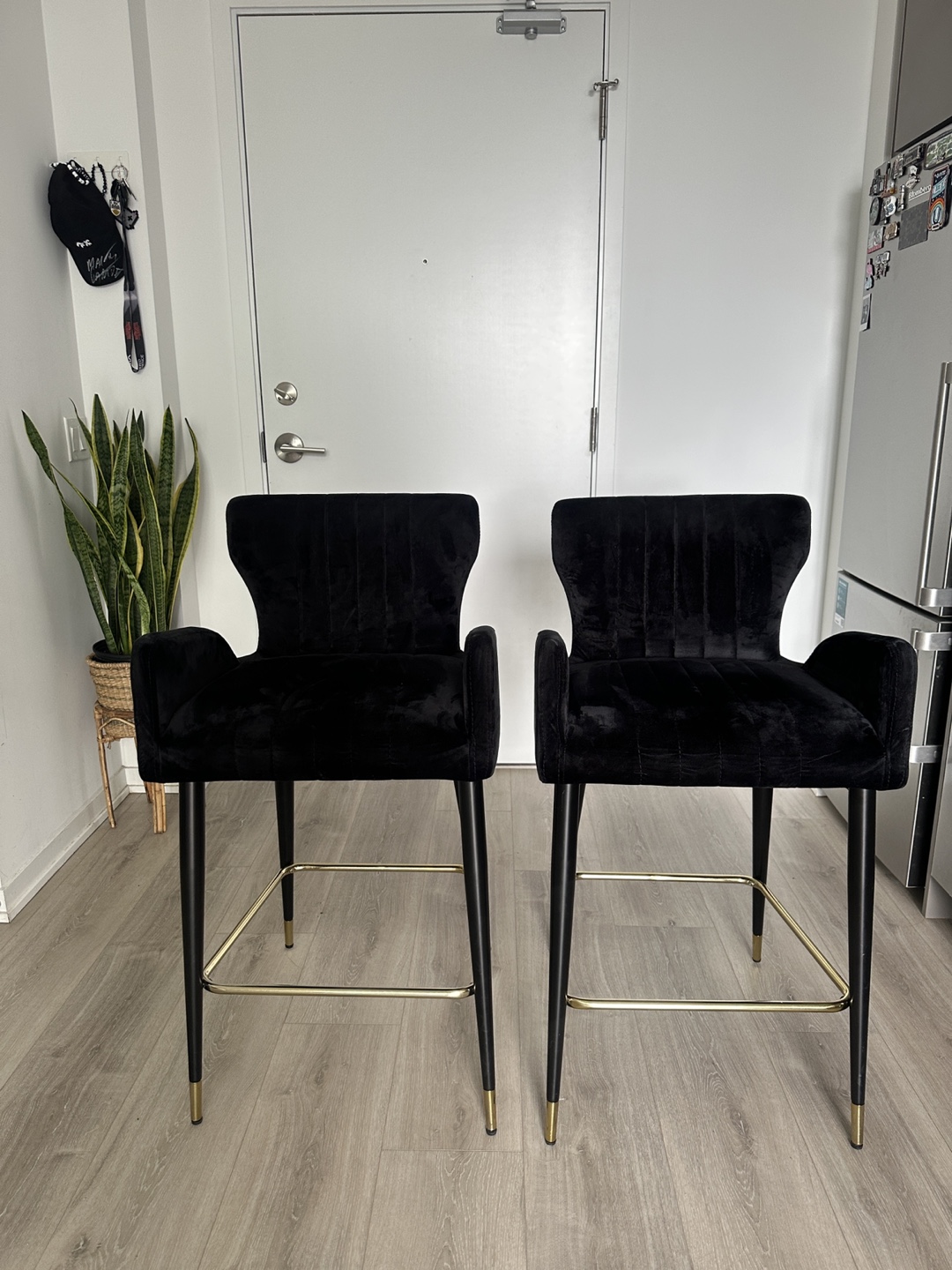 4 Black Velvet Bar Stools, Priced Each. - photo 3