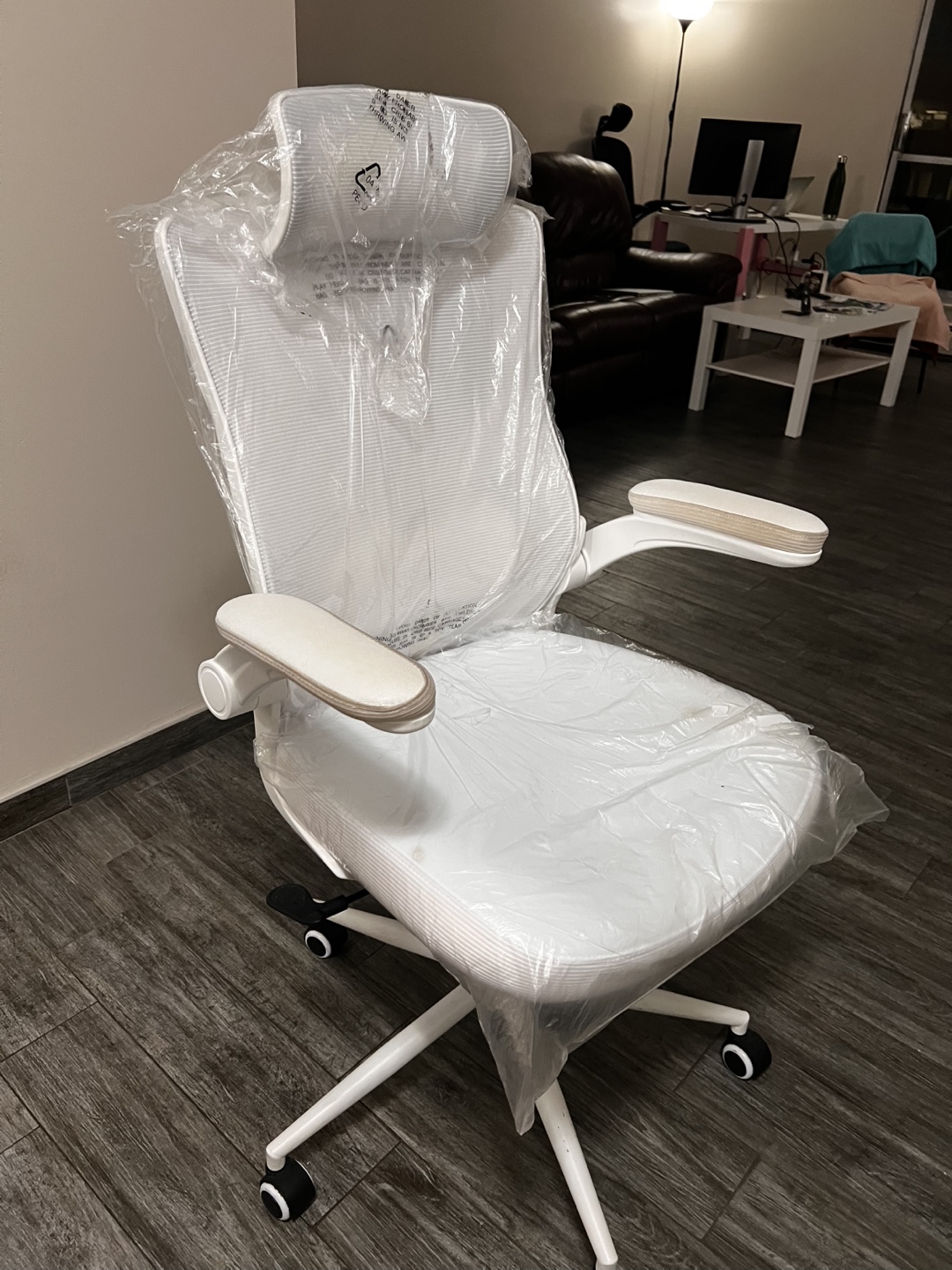 New ErgoTune Supreme V3 Ergonomic Chair - White