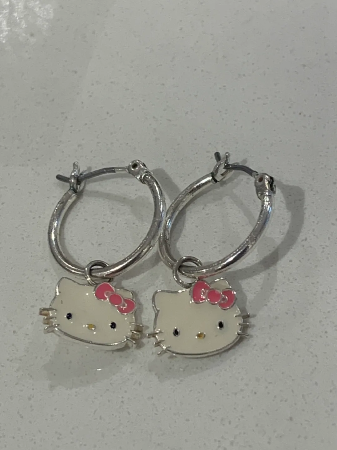 Hello Kitty Necklace & Earrings Set - Fine Silver Plated image indicator(5)