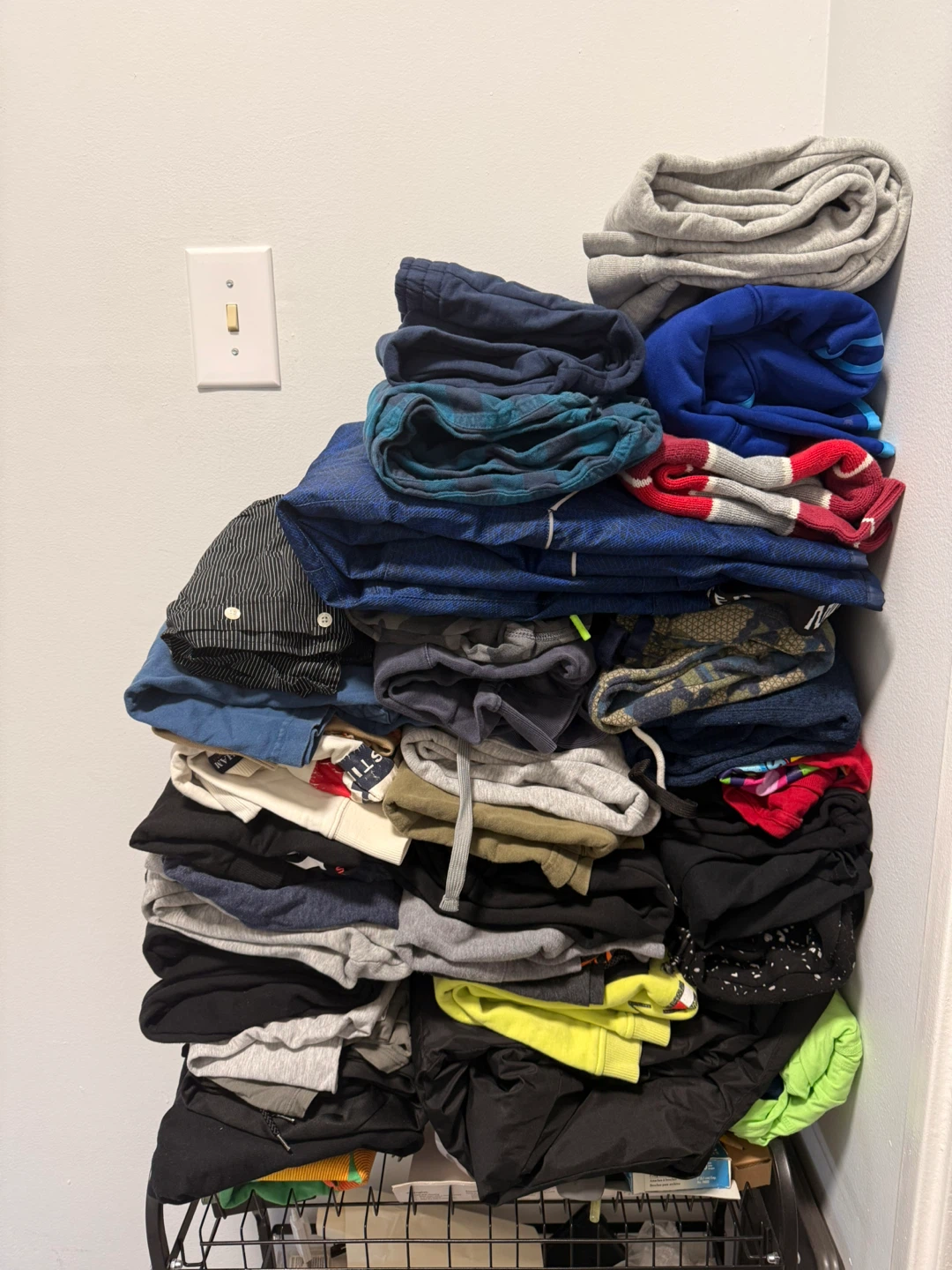 Free Mixed Clothing Lot – Boys (Ages 7–12)