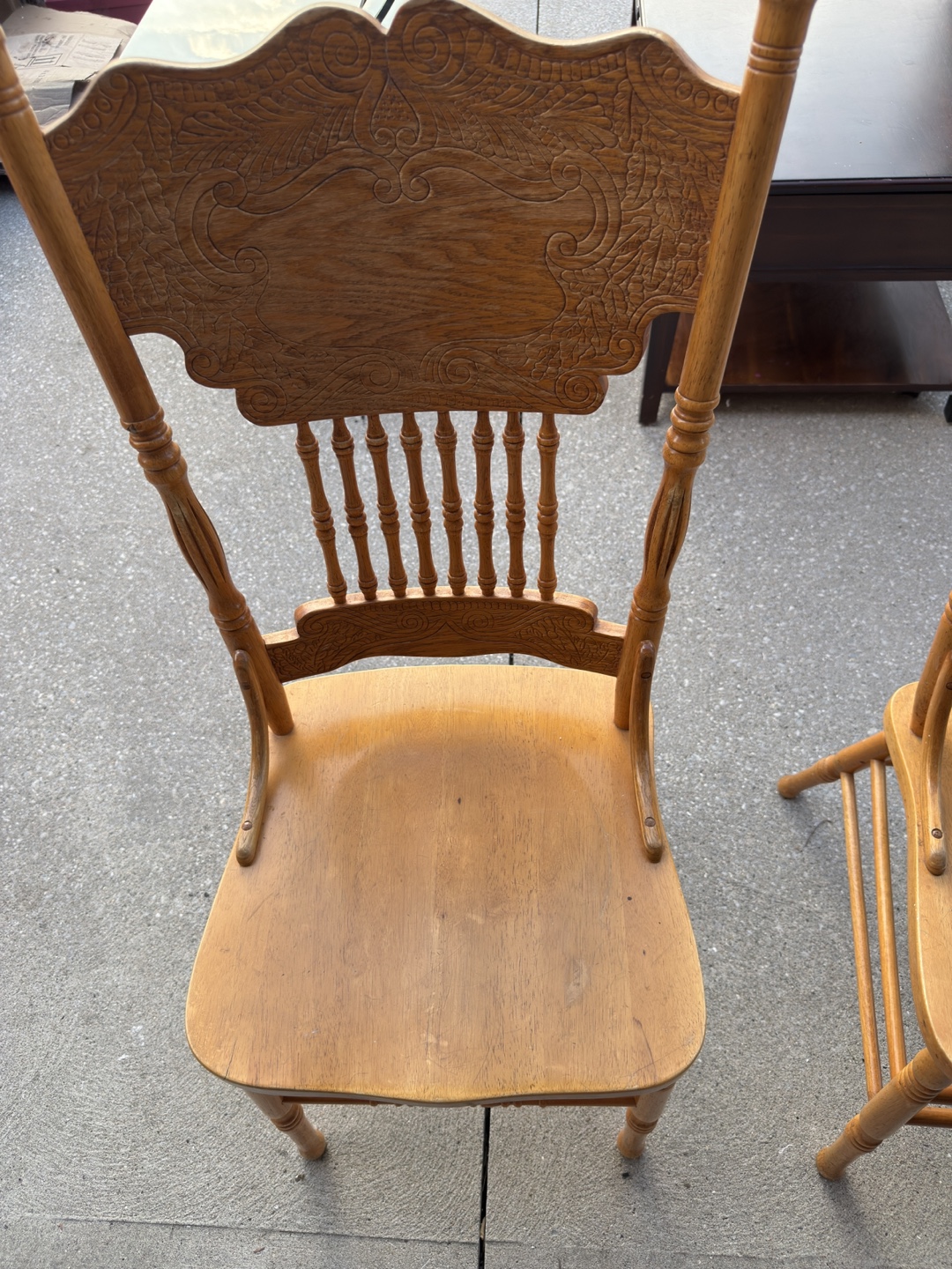 Wooden Dining Table and Set of 4 Chairs - photo 4