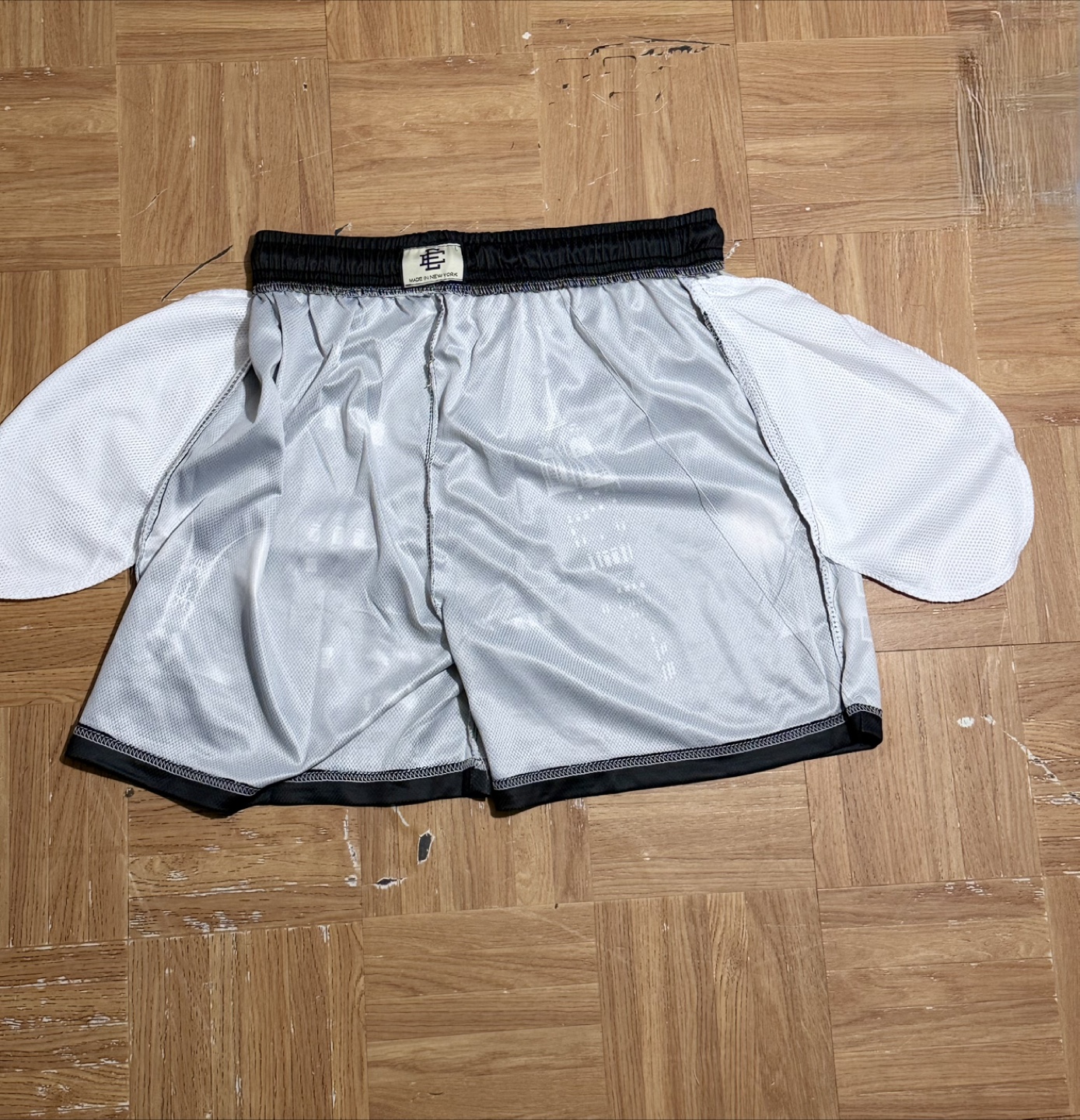 Eric Emanuel EE Basic Short Black Skyline Size L - photo 4