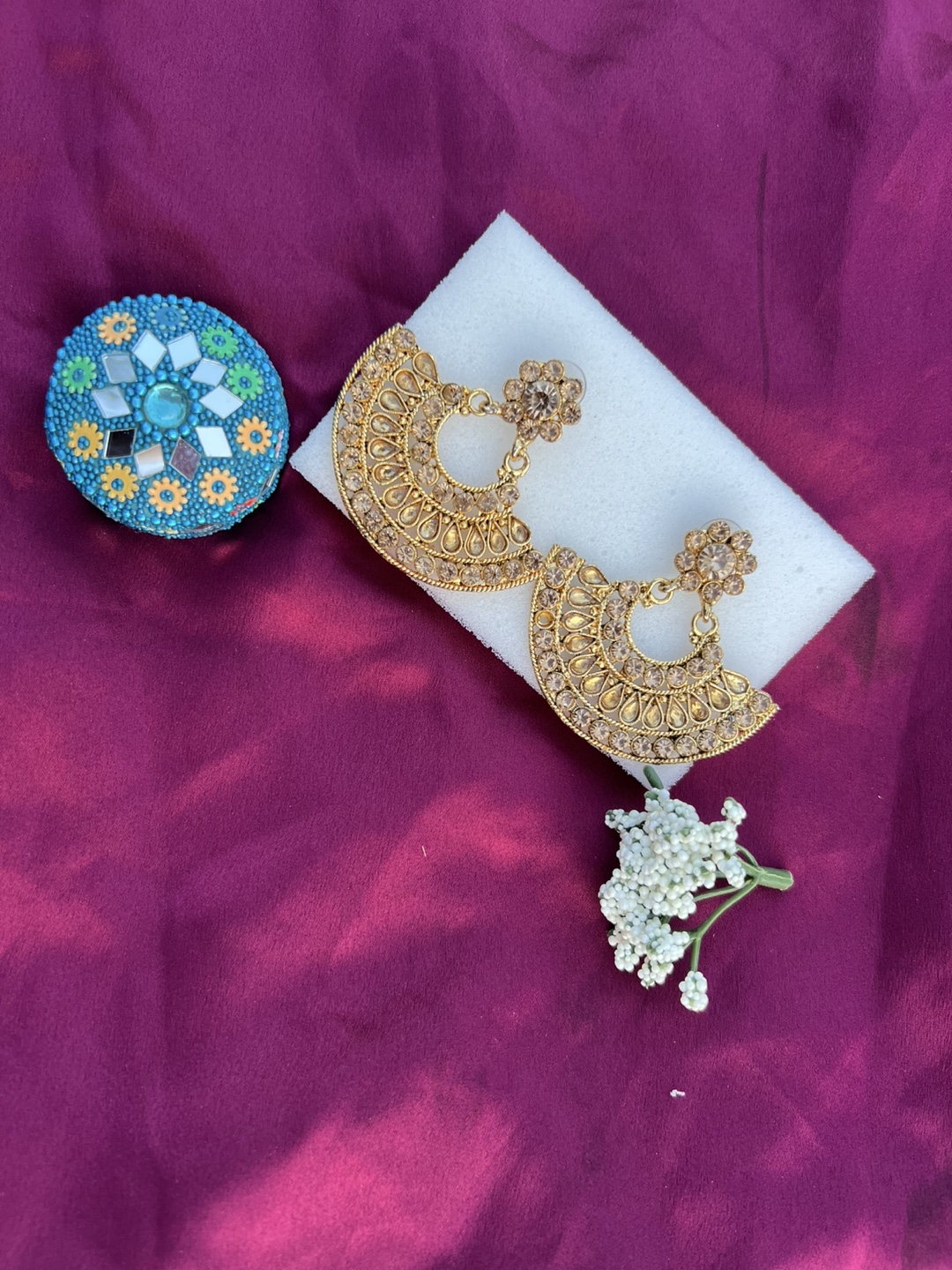Gold Coloured Fashion Earrings - photo 3