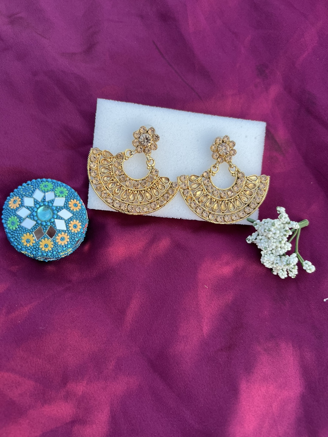 Gold Coloured Fashion Earrings - photo 2