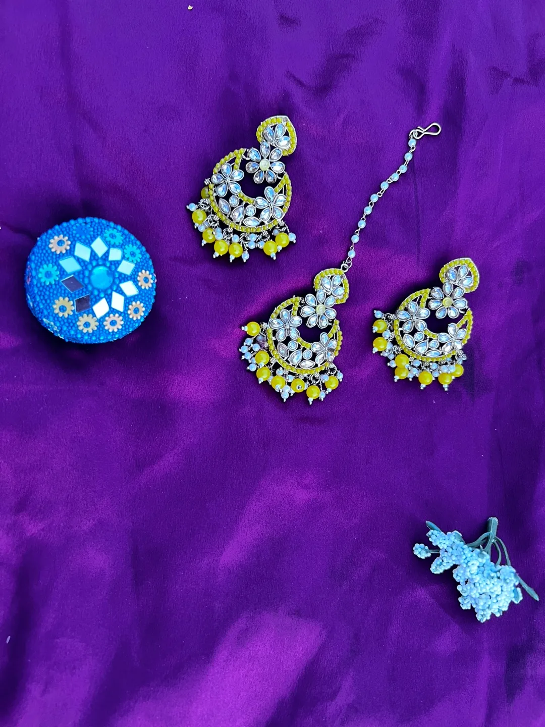 Earring and Hair Piece Set thumbnail