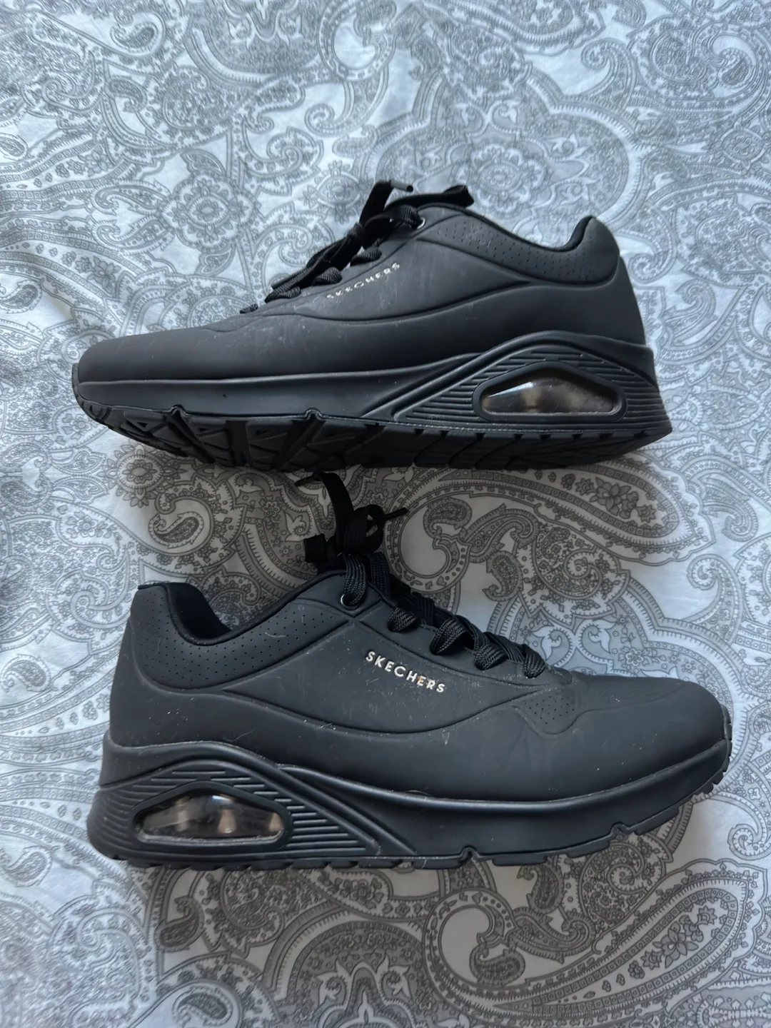 Skechers Uno Stand On Air Black, Women's Size 9 thumbnail