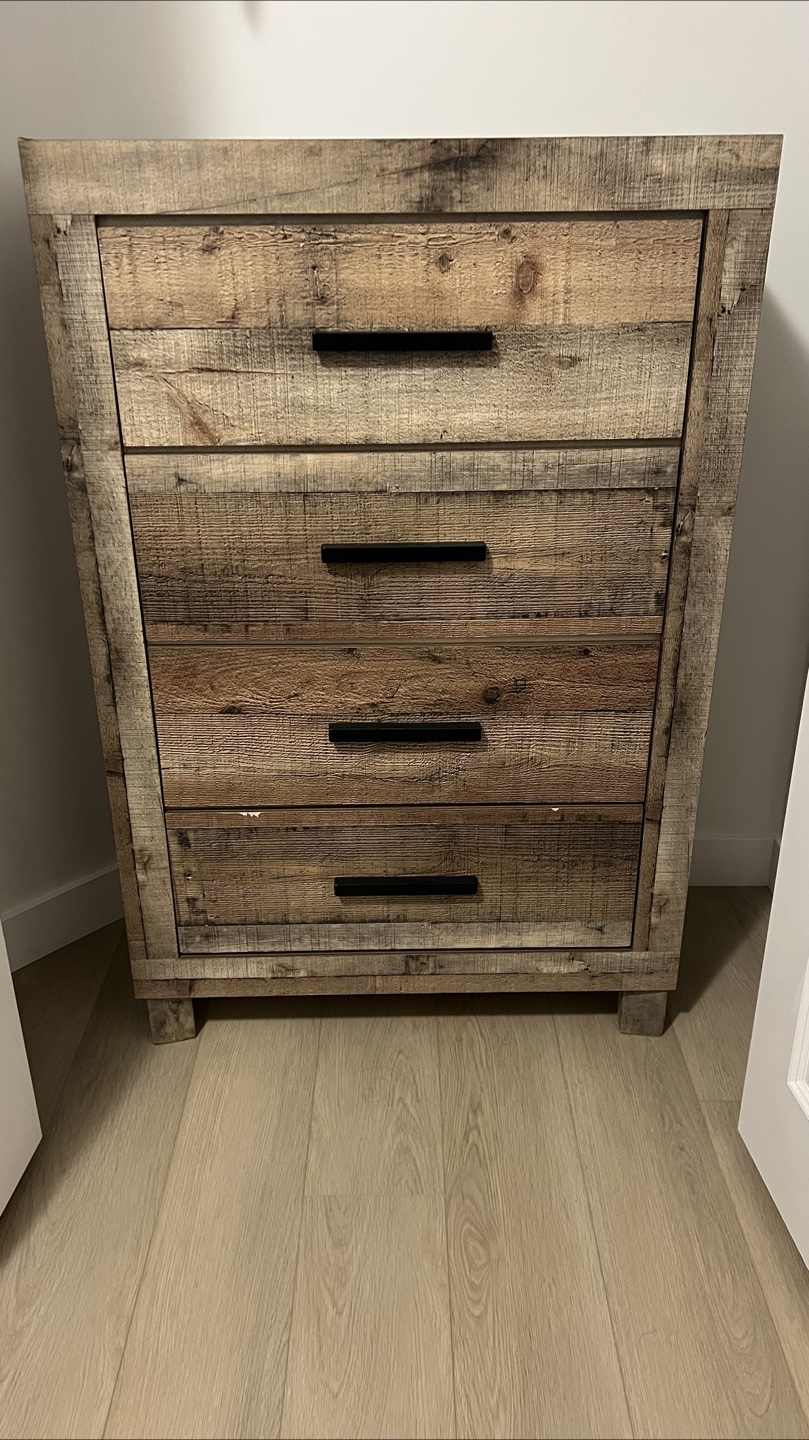 Wooden 4-Drawer Dresser