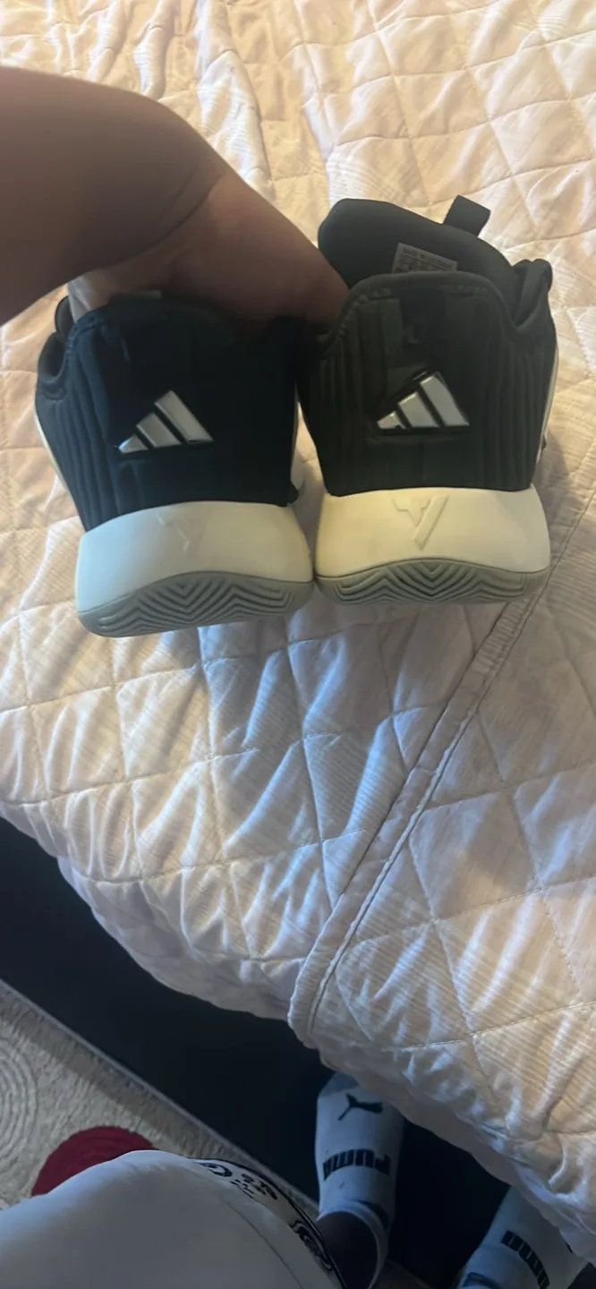 Adidas Don Issue 4 Basketball Shoes image indicator(2)