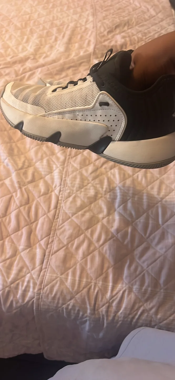 Adidas Don Issue 4 Basketball Shoes image indicator(5)