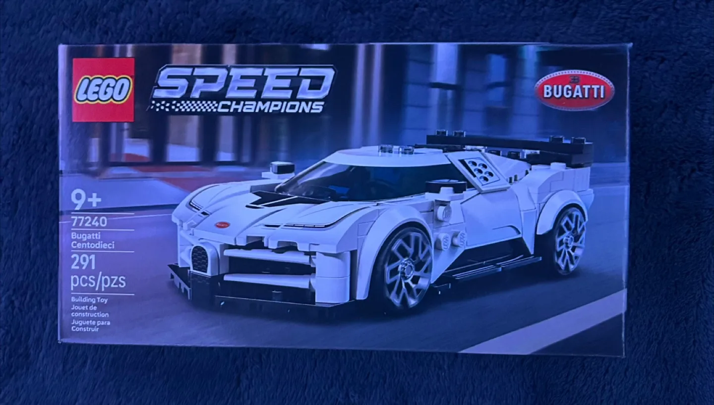 LEGO Speed Champions Bugatti Centodieci 77240 thumbnail