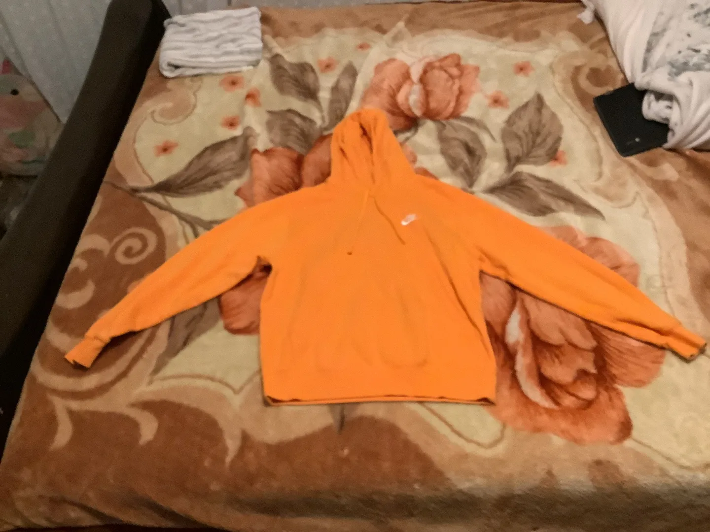 Nike Jordan Hoodie - Size S - Orange thumbnail