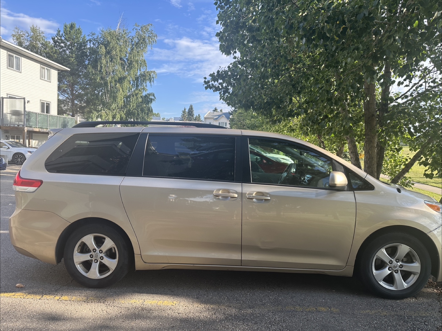 Toyota Sienna - photo 4