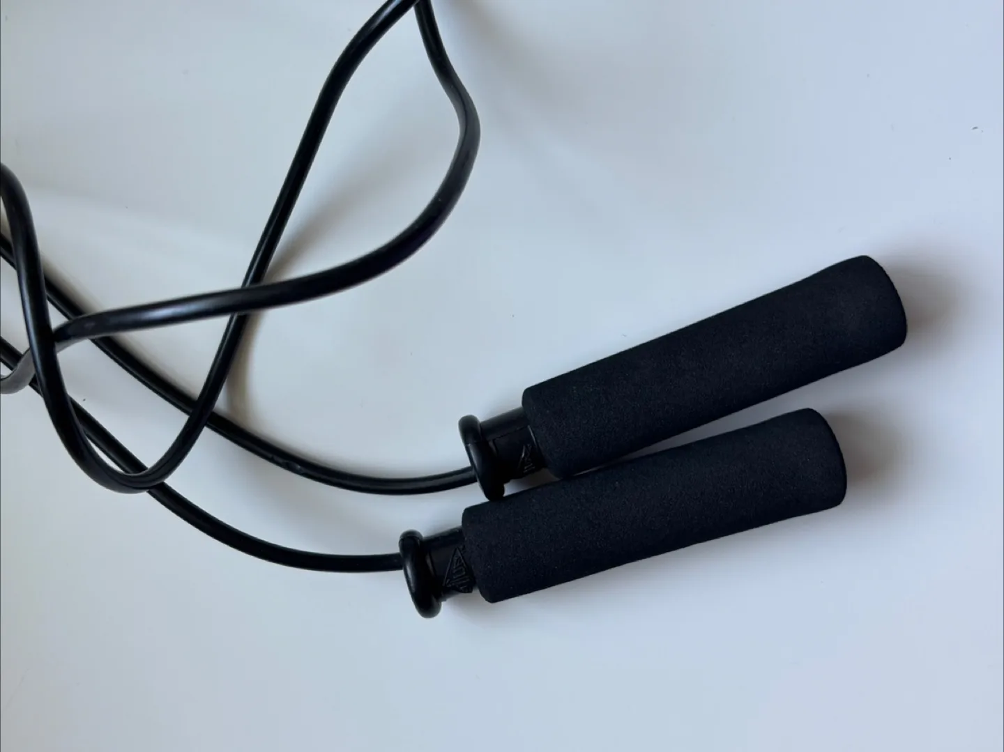 Everlast Jump Rope - Black image indicator(2)