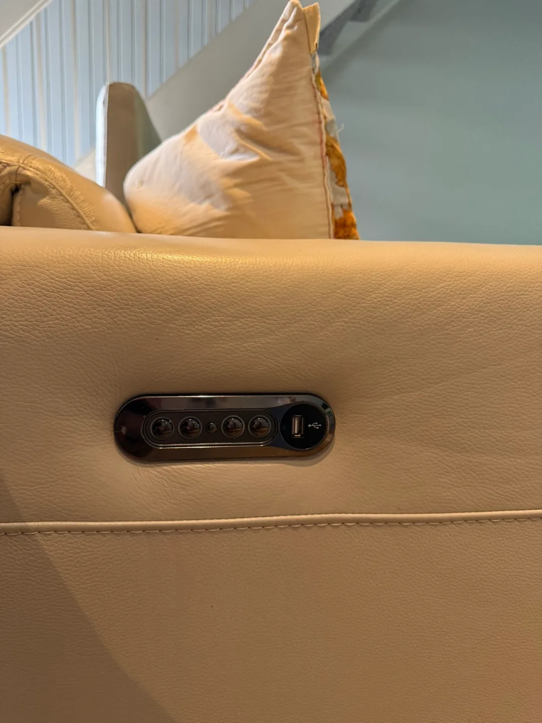 Quick Sale – Cream Genuine Leather L-Shaped Recliner Sofa image indicator(5)