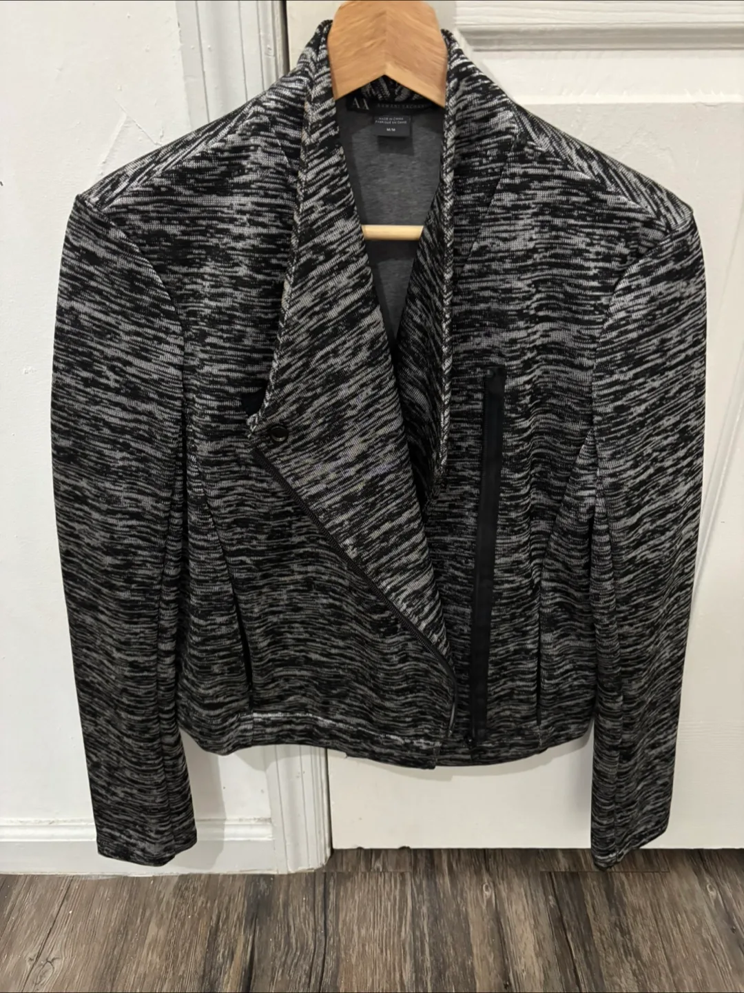 Black & White Blazer Lot Size M thumbnail