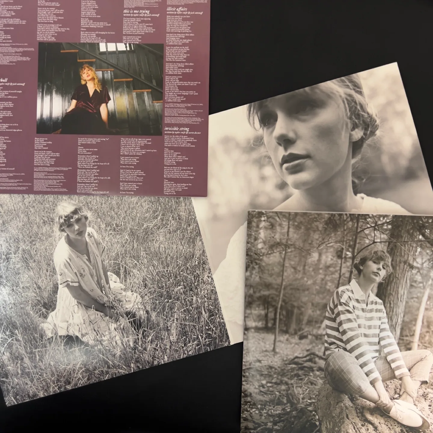 Taylor Swift Folklore - Target Exclusive Red Vinyl image indicator(3)