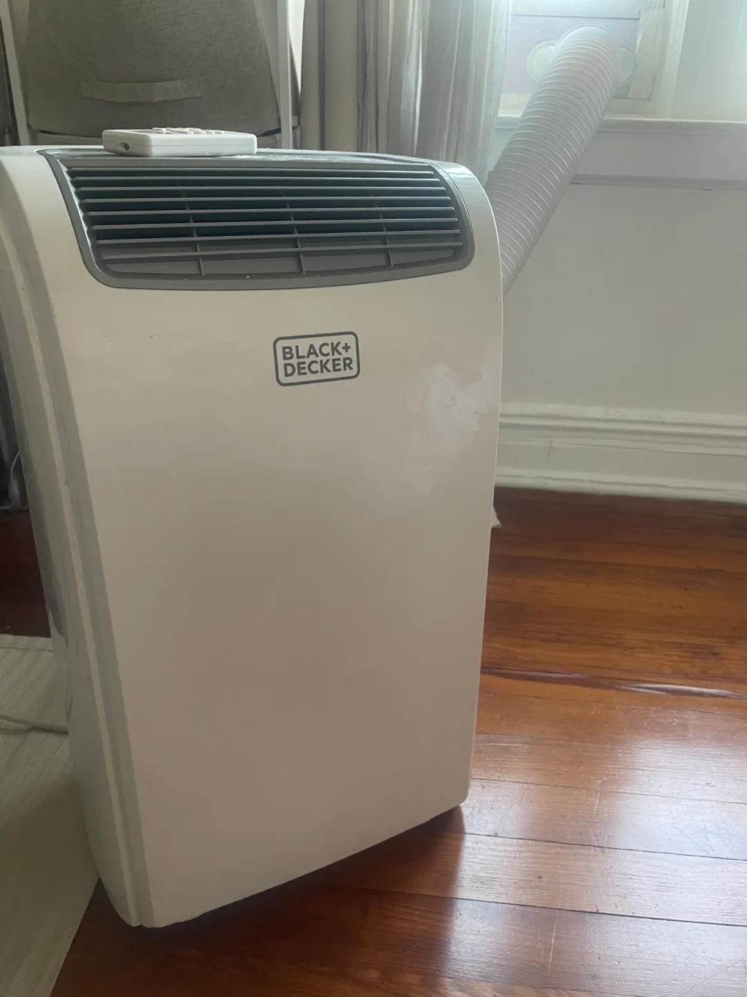 Black+Decker Portable Air Conditioner thumbnail