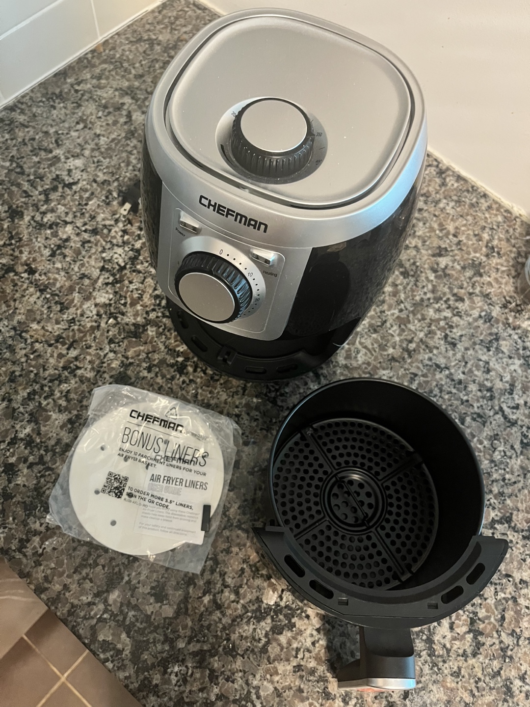 Chefman Air Fryer – Like New - photo 3