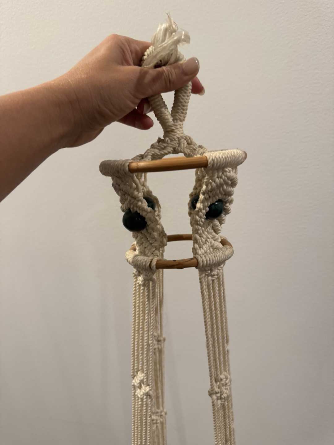 Macrame plant hanger beige - photo 4