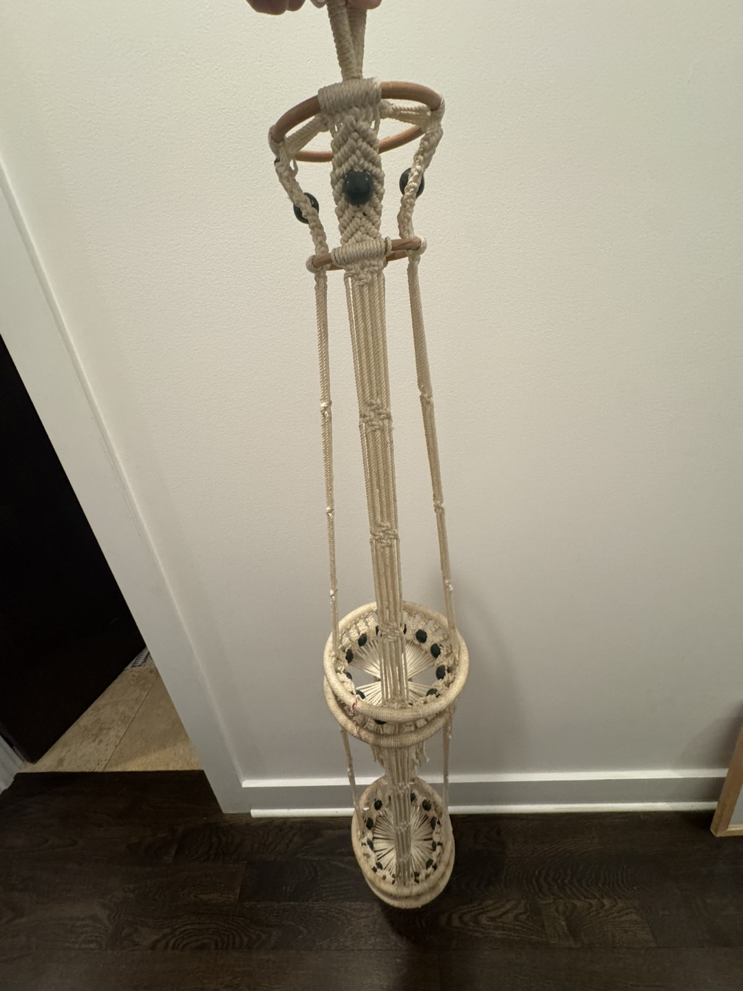 Macrame plant hanger beige