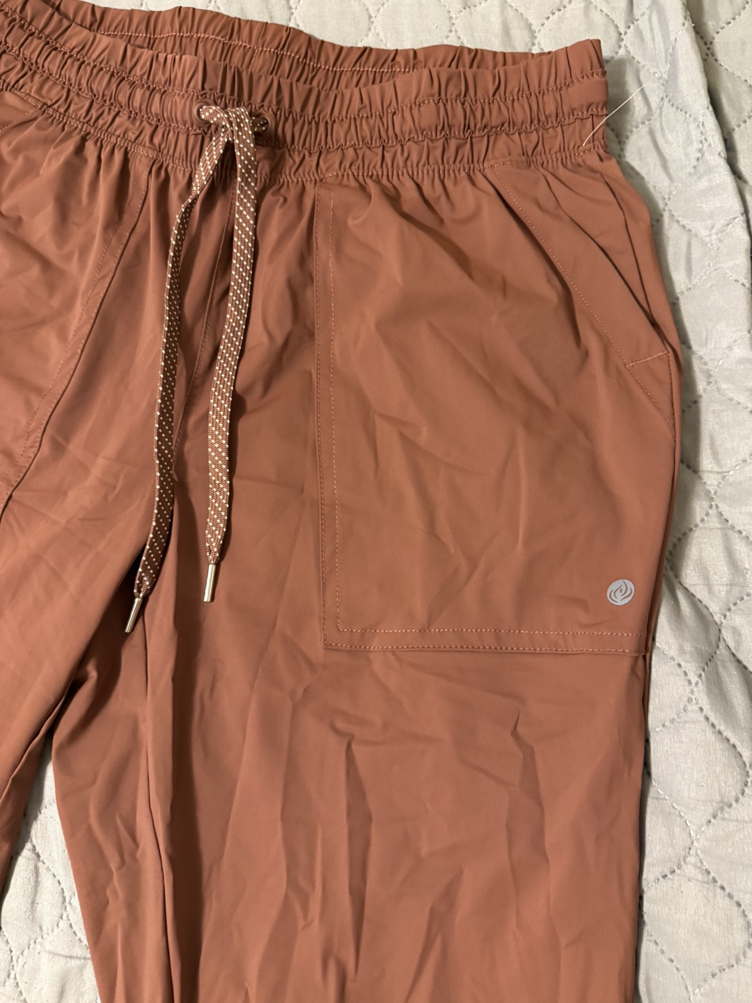 apana Jogger Pants - Size M - photo 2
