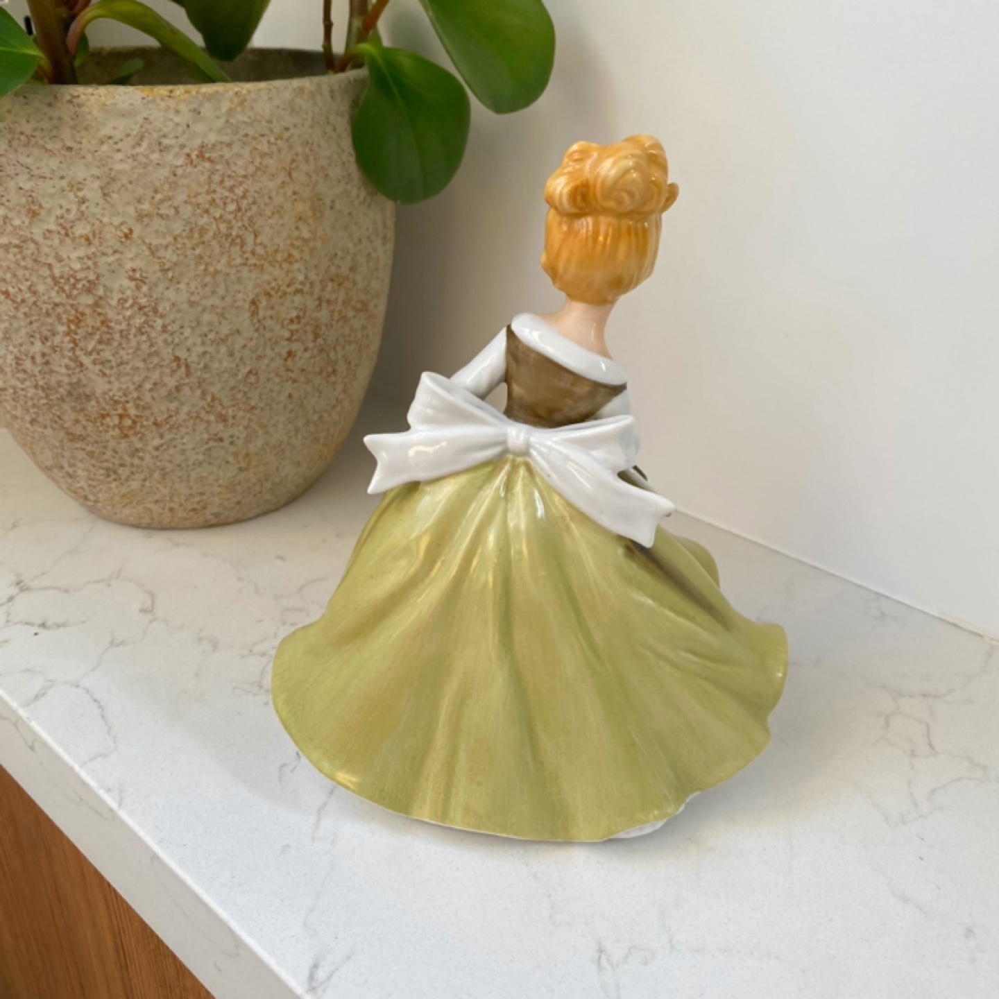 Vintage Figurine - photo 3