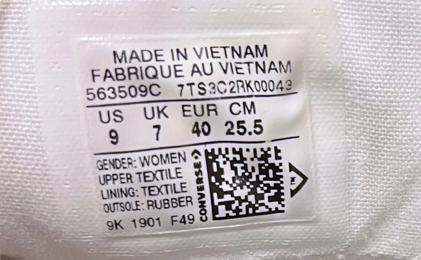 Converse All Star White Sneakers -women’s US 9 image indicator(3)