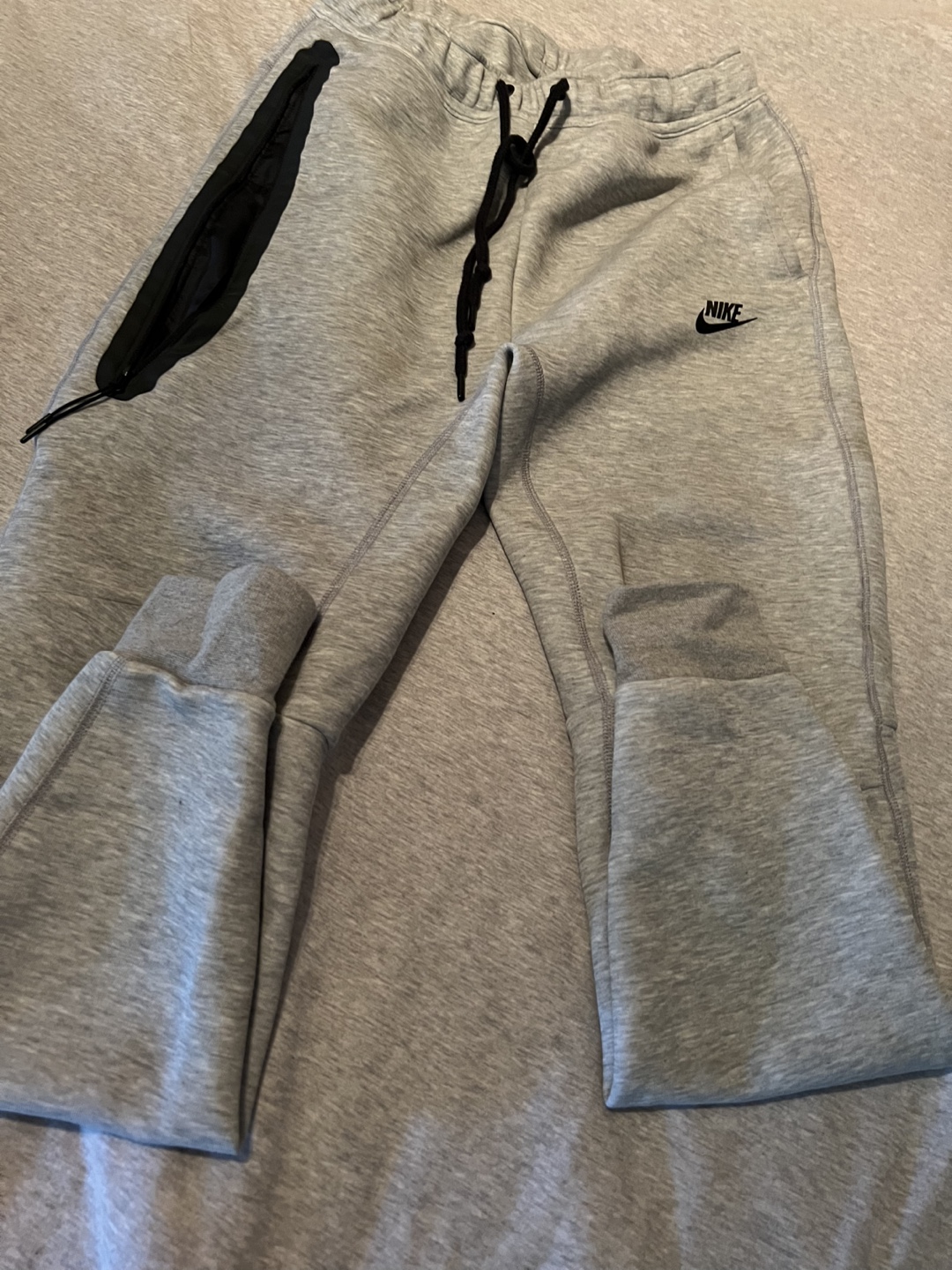 Nike tech sweats mens small