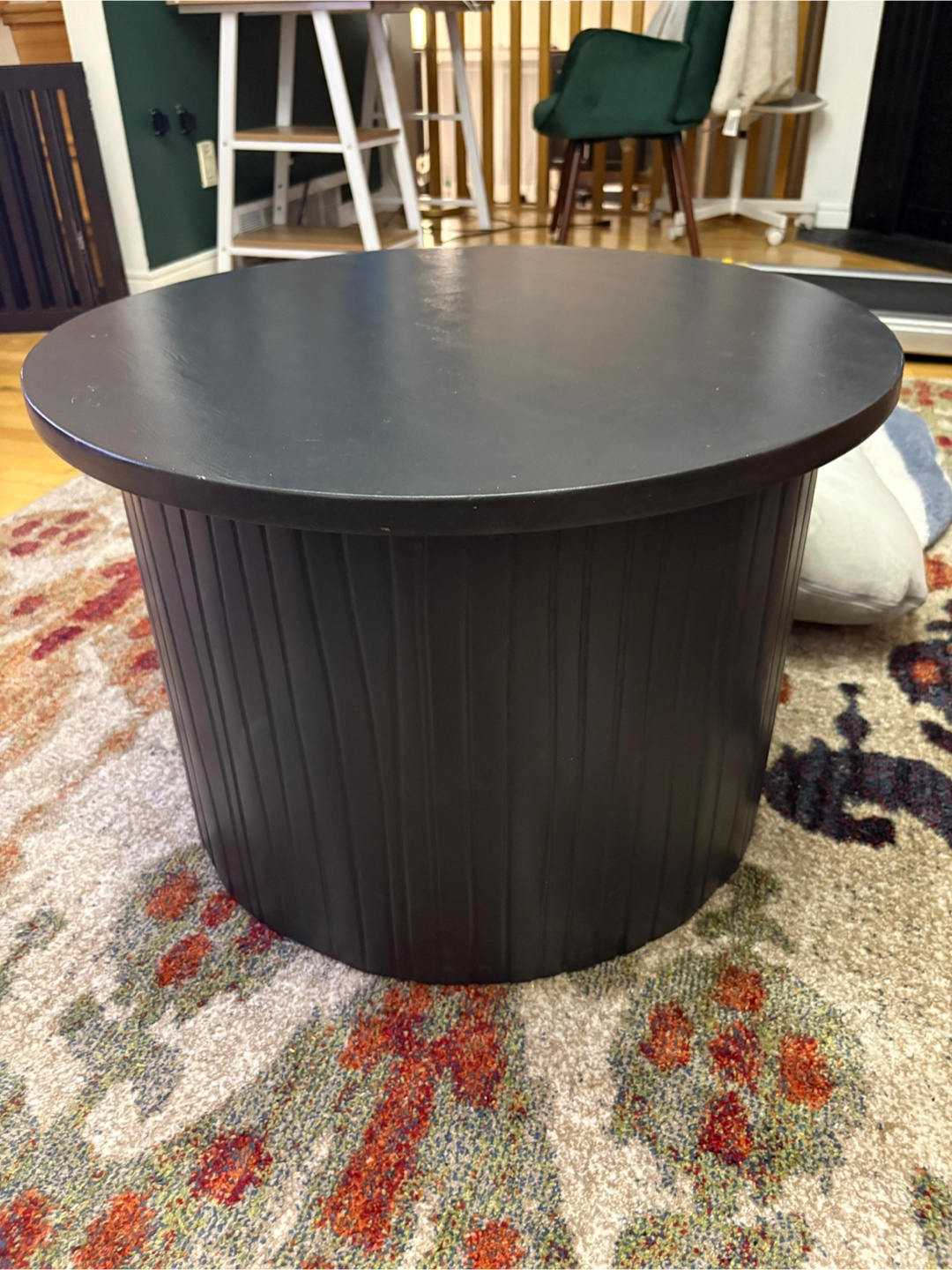 Round Black Coffee Table - photo 2